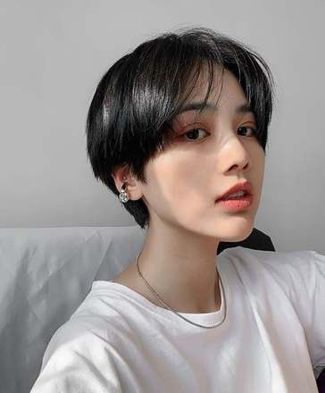 Kiểu tóc Tóc tém truyền thống