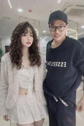 Kiểu tóc J vểnh