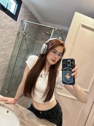 Kiểu tóc Thẳng bằng