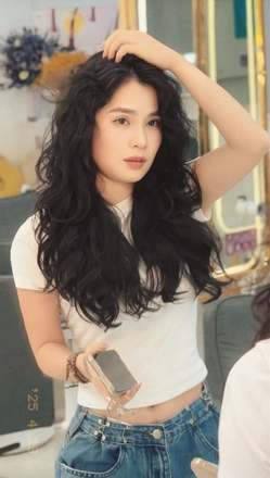 Kiểu tóc Uốn xoăn nhỏ