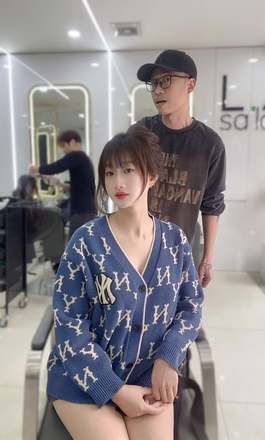 Kiểu tóc Mái ngang