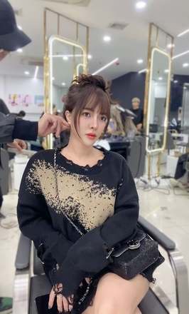 Kiểu tóc Mái ngang