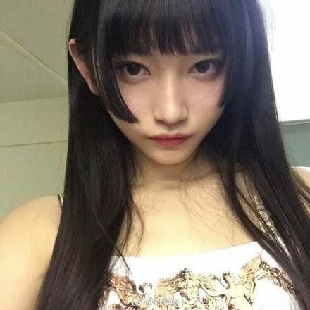 Kiểu tóc Hime · mái gặm